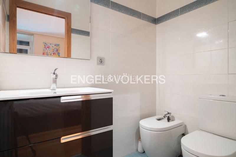 Foto 090db8d0-2187-4a13-9567-26da2146d0b3. Piccolo appartamento con riscaldamento in Área Romántica Donostia - San Sebastián