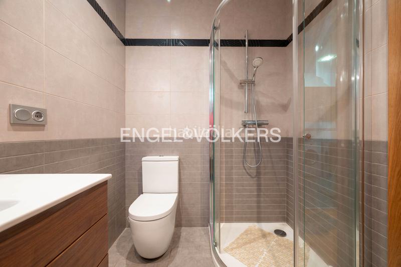 Foto 4a9ac20f-9bda-40cf-9c0c-0f5e8aba6839. Piccolo appartamento con riscaldamento in Área Romántica Donostia - San Sebastián