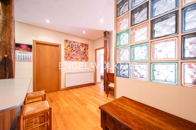 Foto b372e8ab-f2ed-4471-95a0-239000e0ab93. Piccolo appartamento con riscaldamento in Área Romántica Donostia - San Sebastián