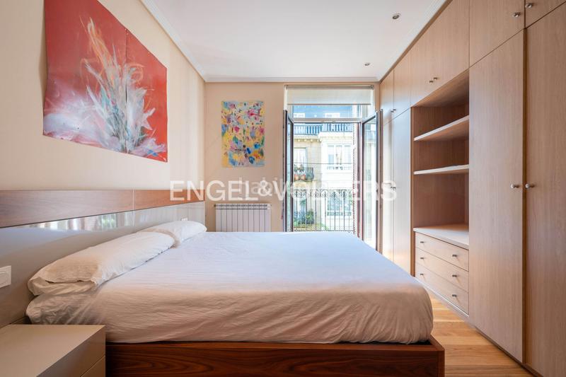 Foto efe7dd33-4656-48a4-ae4a-7a275576c532. Piccolo appartamento con riscaldamento in Área Romántica Donostia - San Sebastián