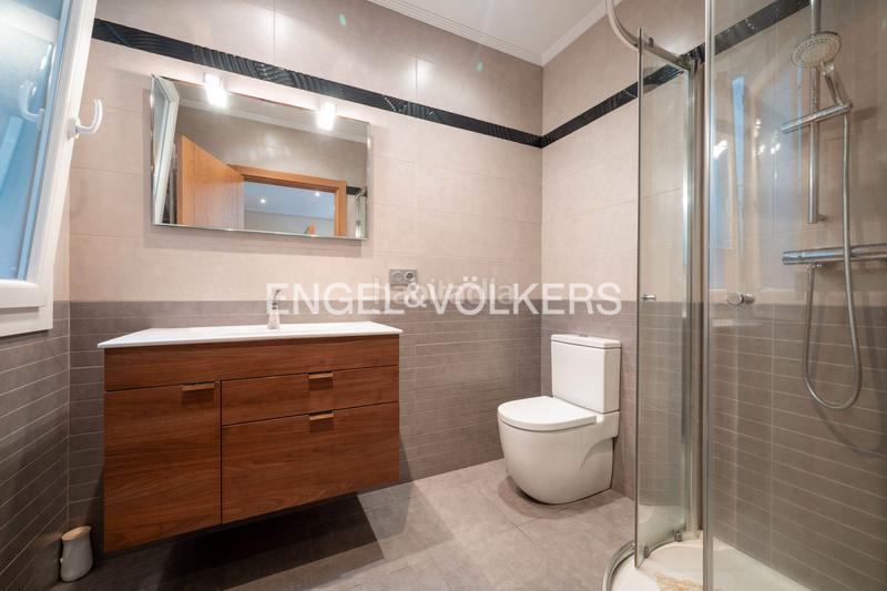 Foto fd8c1907-60f3-46df-8e38-46cec31811f9. Piccolo appartamento con riscaldamento in Área Romántica Donostia - San Sebastián