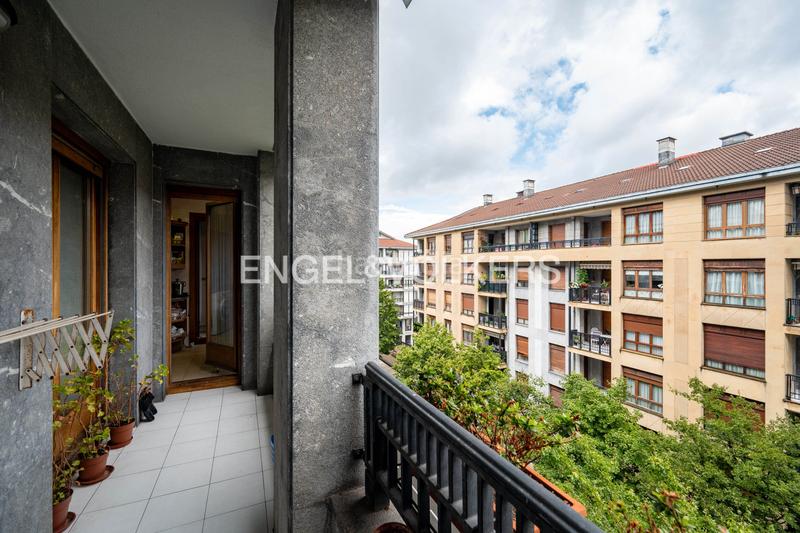 Foto 0a250c04-3f5f-4bfe-a9de-952d6a424c2c. Apartamento exclusiva vivienda centrica en irún en Irun