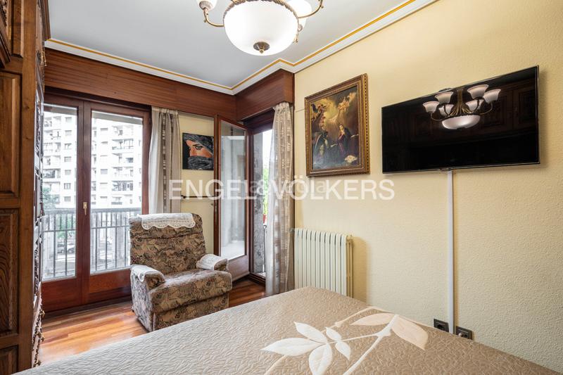 Foto 12c47753-48ee-4e0a-8a0f-944dea23cfcb. Apartamento exclusiva vivienda centrica en irún en Irun