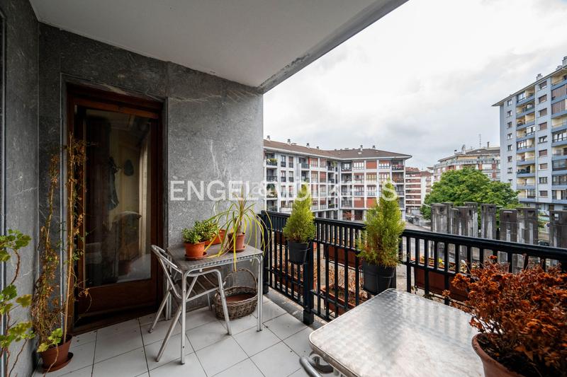 Foto a3796efa-a742-4de1-a663-e18d0e965f46. Apartamento exclusiva vivienda centrica en irún en Irun