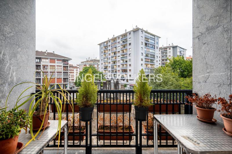 Foto b7fc5148-eeb9-47c0-bb0b-83b12735fb8c. Apartamento exclusiva vivienda centrica en irún en Irun