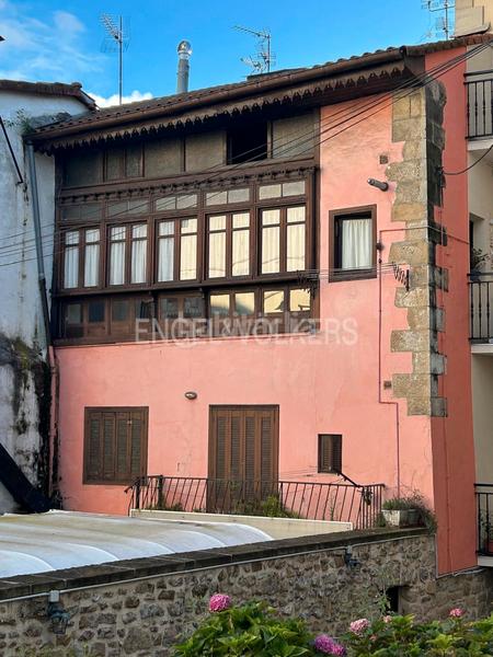 Foto 90f9996f-2dd4-48a1-a53c-79f9f1784258. Apartamento joya arquitectónica en el corazón en Lezo