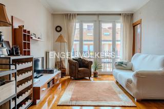 Duplex en Orio. Dplex con amplias terrazas, garaje cerrado y vistas despejadas