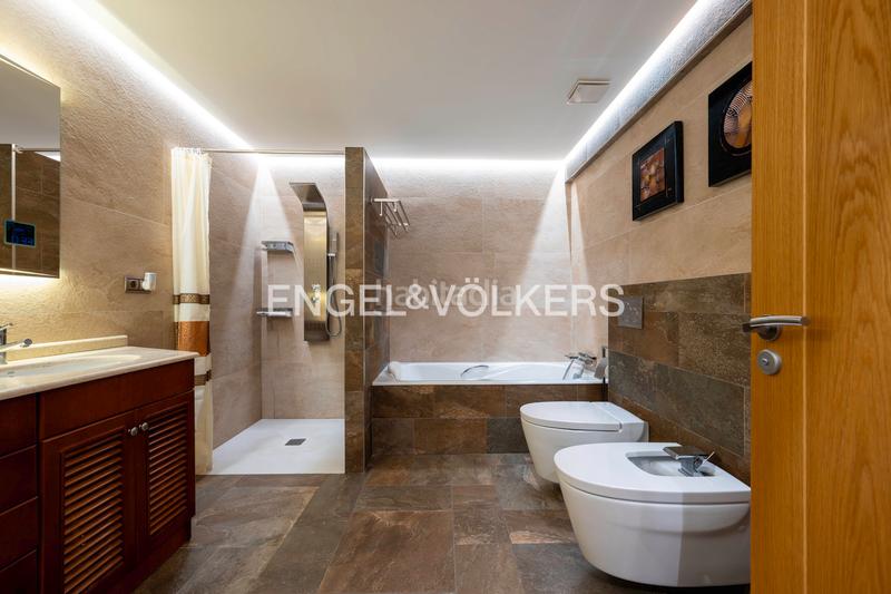 Foto 6f95a868-919c-49f6-8e25-f71332fd405d. Dúplex  único amplitud, diseño, modernidad y eficiencia energética. en Eibar