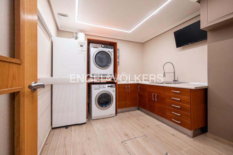 Foto a2b7936d-8a3e-459d-a0a5-b8cb85c70fc9. Dúplex  único amplitud, diseño, modernidad y eficiencia energética. en Eibar