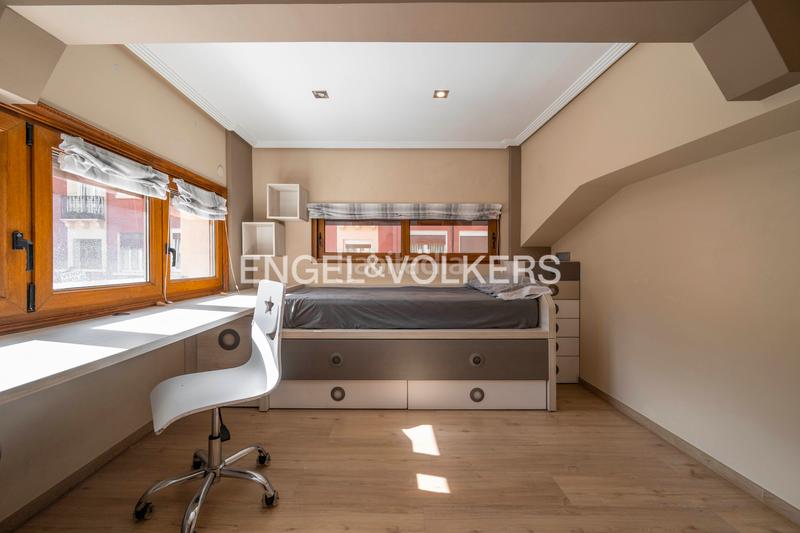 Foto a4e3d0e7-9330-4528-9894-dfb3f8a2329a. Dúplex  único amplitud, diseño, modernidad y eficiencia energética. en Eibar