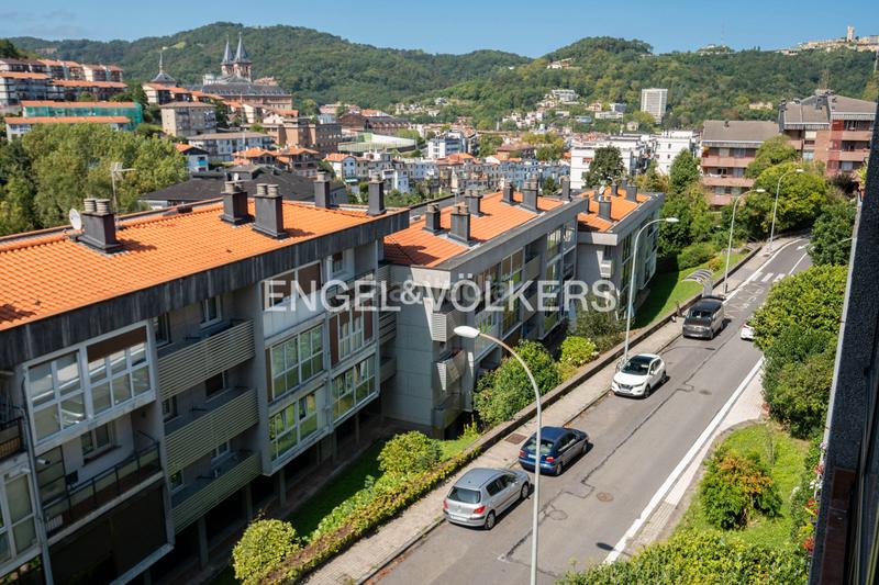 Foto 6adb8eb2-71ba-4c65-90a6-f154e1c75184. Appartement avec chauffage dans Antiguo Donostia - San Sebastián