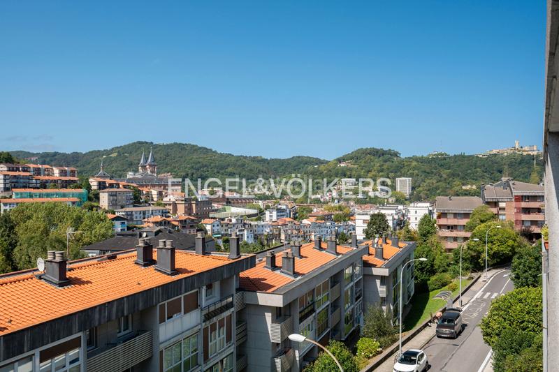 Foto 7b9fcf9d-9a92-4979-9856-d9017b0b91db. Appartement avec chauffage dans Antiguo Donostia - San Sebastián