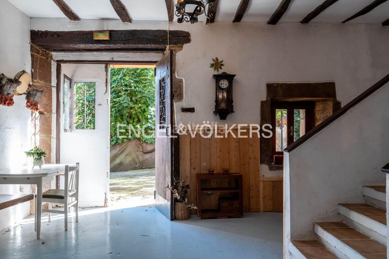 Foto 2cb90cd9-59e5-4860-8080-d2387cea96a6. Maison avec chauffage dans Altza Donostia - San Sebastián