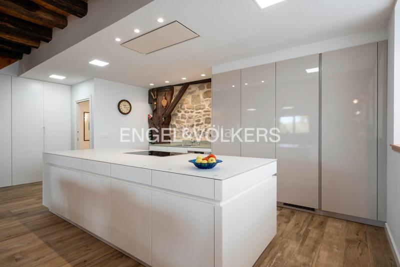 Foto 0b6ff36d-81bb-4ef3-b167-8989f570ddac. Casa a schiera con riscaldamento parcheggio in Añorga - Zubieta - Atotxa Erreka Donostia - San Sebastián