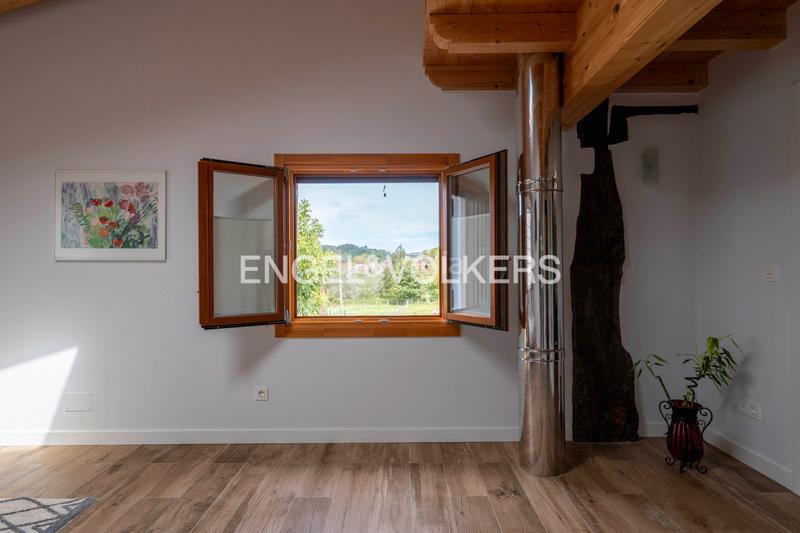 Foto 544d029c-e8f7-439b-98a7-a1bbad0a8525. Casa a schiera con riscaldamento parcheggio in Añorga - Zubieta - Atotxa Erreka Donostia - San Sebastián