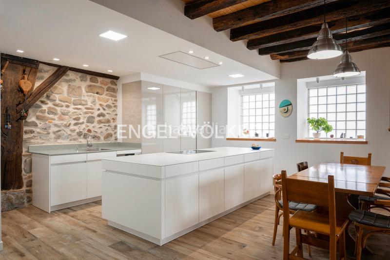 Foto b9ebfe50-9395-41a2-b1d7-43a1125b4376. Casa a schiera con riscaldamento parcheggio in Añorga - Zubieta - Atotxa Erreka Donostia - San Sebastián