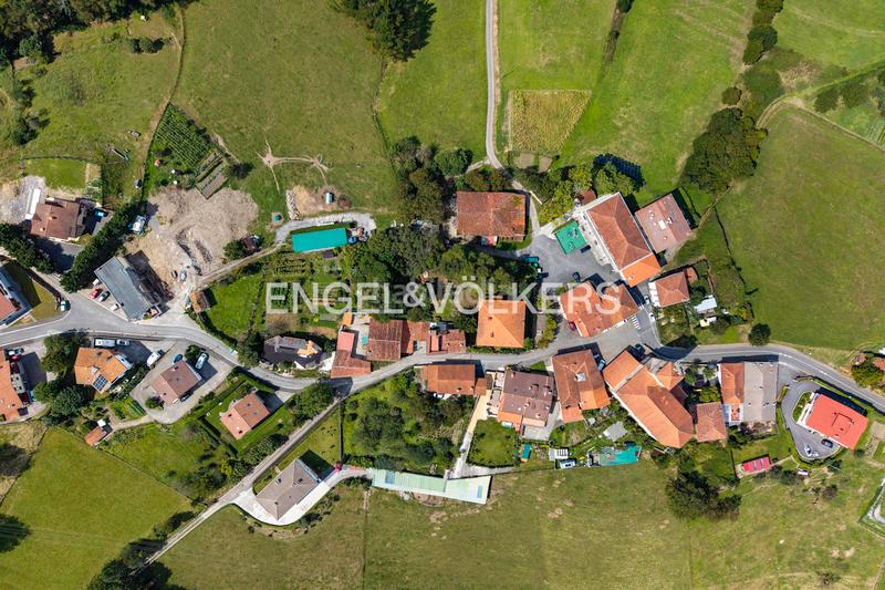 Foto 58589456-5894-4a0d-bbe9-d8556cb26898. Casa proyecto exclusivo palacio con terreno y gran potencial a escasos minutos de mar en Zestoa