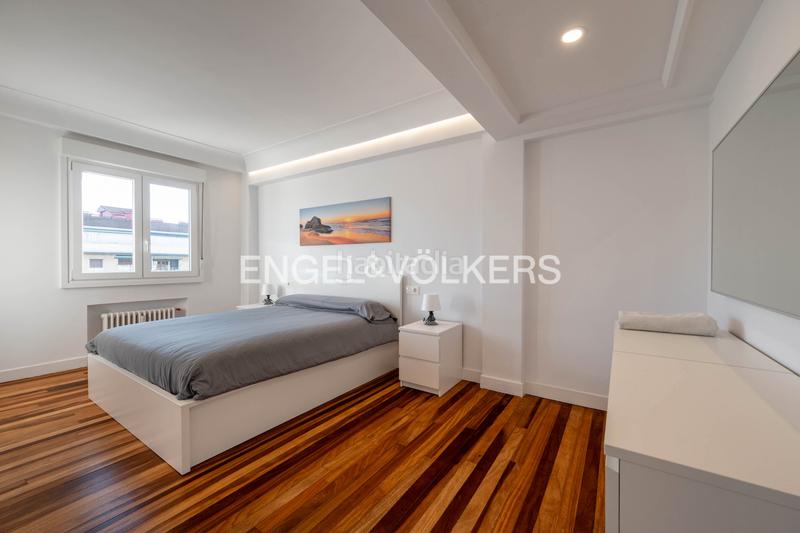 Foto 013b6d11-6971-4c04-b5f2-8c39ee51fd63. Apartment with heating in Amara Donostia - San Sebastián