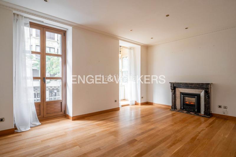 Foto 56b75086-5273-474c-9489-14e75ddc1167. Apartment with heating in Área Romántica Donostia - San Sebastián