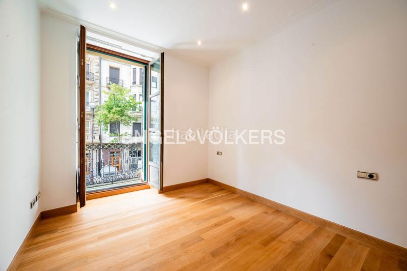 Foto 5eca2dc5-cb74-45aa-b81c-4e4c4dbb8c9f. Apartment with heating in Área Romántica Donostia - San Sebastián