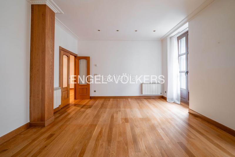 Foto b2b57cc3-d3d6-4ad2-bb6f-e6423914bee2. Apartment with heating in Área Romántica Donostia - San Sebastián