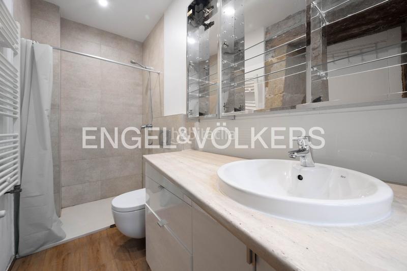 Foto 62e107dc-db54-46a7-972d-e9b9c3e40fbc. Apartment with heating in Parte Vieja Donostia - San Sebastián
