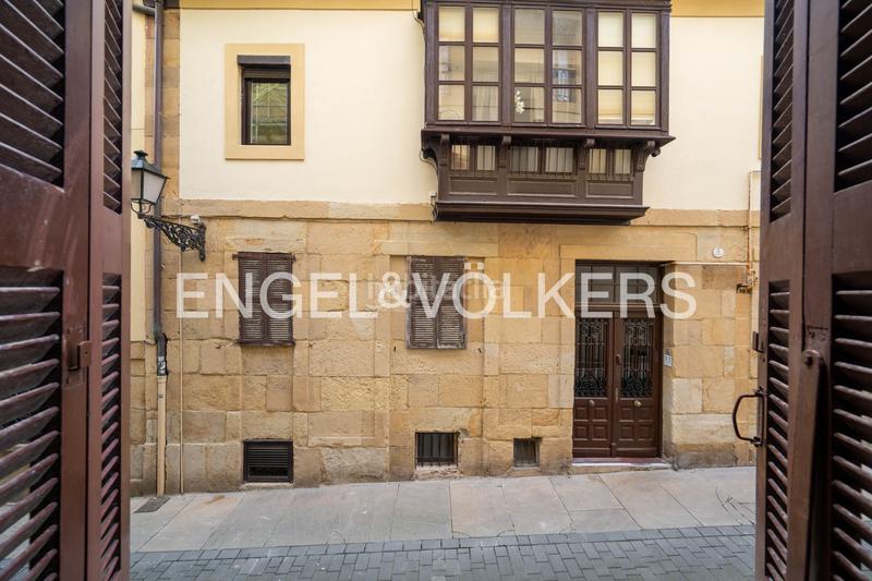 Foto 7138dd0e-882b-47df-ad77-f2f8f663225a. Apartment with heating in Parte Vieja Donostia - San Sebastián