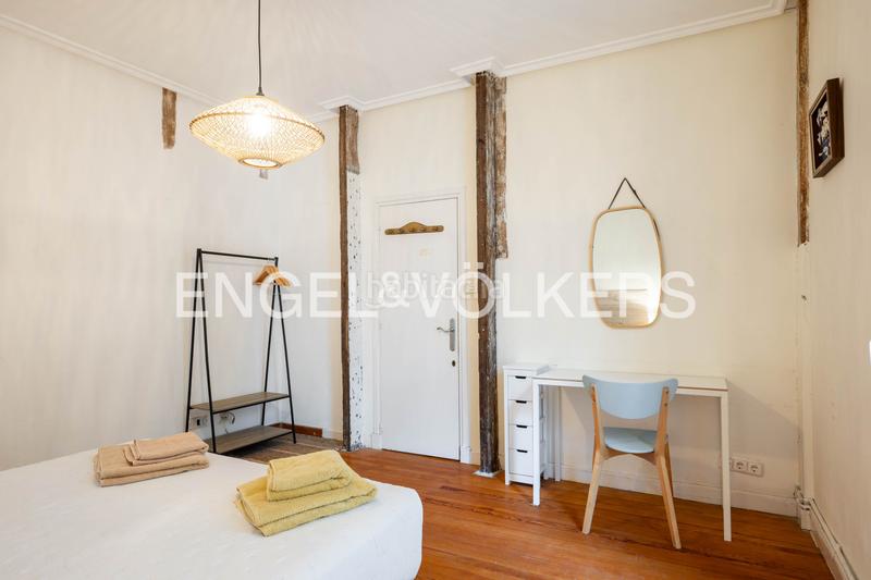 Foto 7af33197-8bd7-42fc-81c0-64211d0740f4. Apartment with heating in Parte Vieja Donostia - San Sebastián