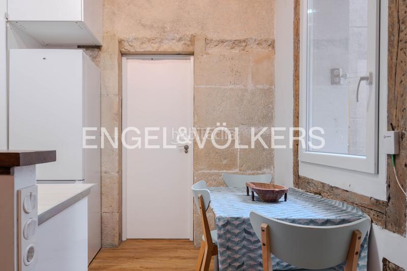Foto bd438b0c-e70e-427d-9b7b-d18e7f0b49e2. Apartment with heating in Parte Vieja Donostia - San Sebastián
