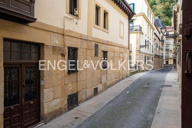 Foto f8cb93cb-9c04-4a56-b2f2-652c46f374ef. Apartment with heating in Parte Vieja Donostia - San Sebastián