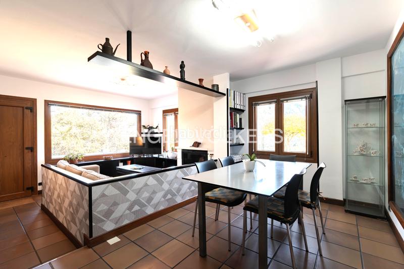 Foto 0bc70ba1-da46-4b5e-990e-90d22d571acf. Maison jumelée avec chauffage parking dans Hernialde