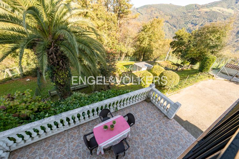 Foto 1b32db69-0938-4171-8e19-7a0a380cdd76. Maison jumelée avec chauffage parking dans Hernialde