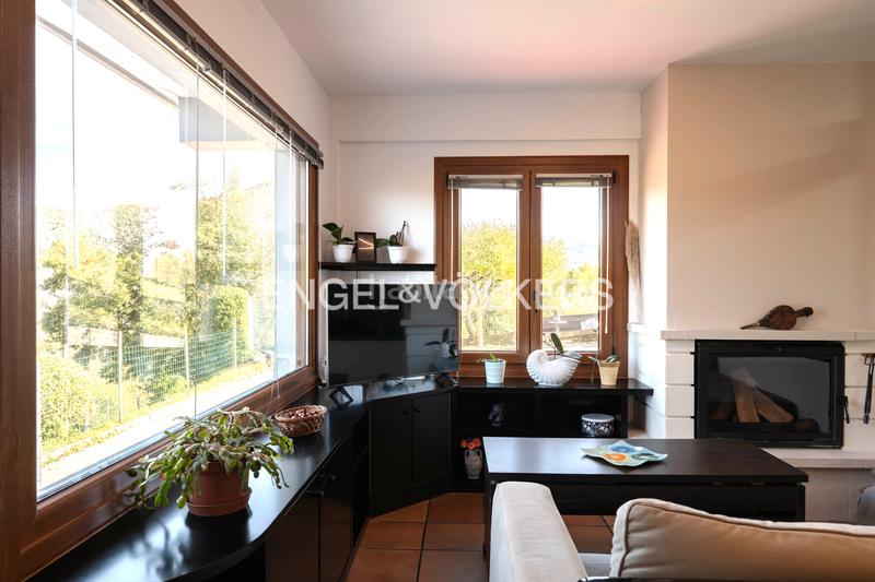 Foto 25a48353-2ad0-4209-905c-1df8d3e0557a. Maison jumelée avec chauffage parking dans Hernialde