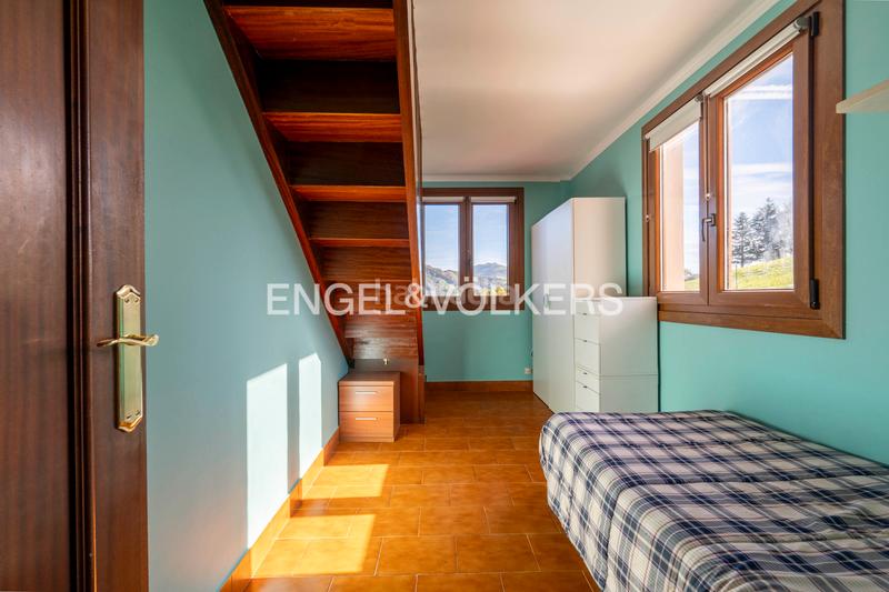 Foto 9d826a72-64ca-4252-ad64-1df39a84bac7. Maison jumelée avec chauffage parking dans Hernialde