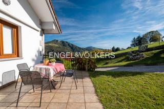 Maison jumele en Hernialde. Bonita villa bifamiliar a 5 minutos de tolosa