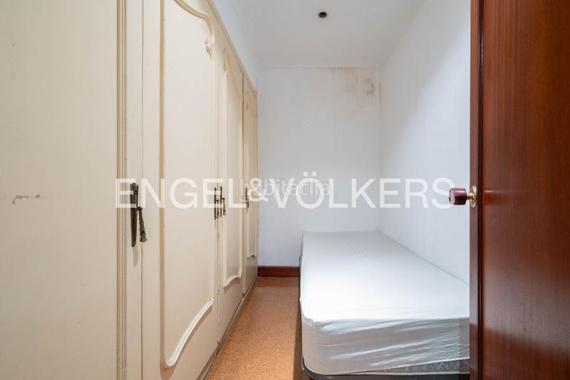 Foto 139f24ad-921a-49ee-9fc7-afb7bd6d5f9c. Piccolo appartamento con riscaldamento in Área Romántica Donostia - San Sebastián