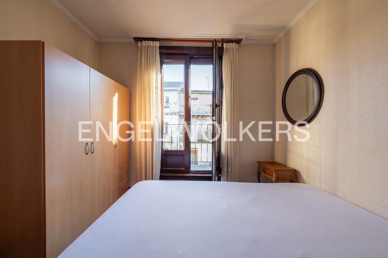 Foto a5940e98-eaee-42d5-b41f-b2b4658535f8. Piccolo appartamento con riscaldamento in Área Romántica Donostia - San Sebastián