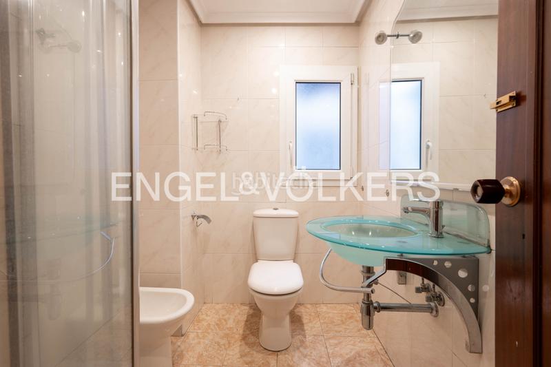 Foto ad957377-020b-4561-8d6e-4d28e9c925fe. Piccolo appartamento con riscaldamento in Área Romántica Donostia - San Sebastián