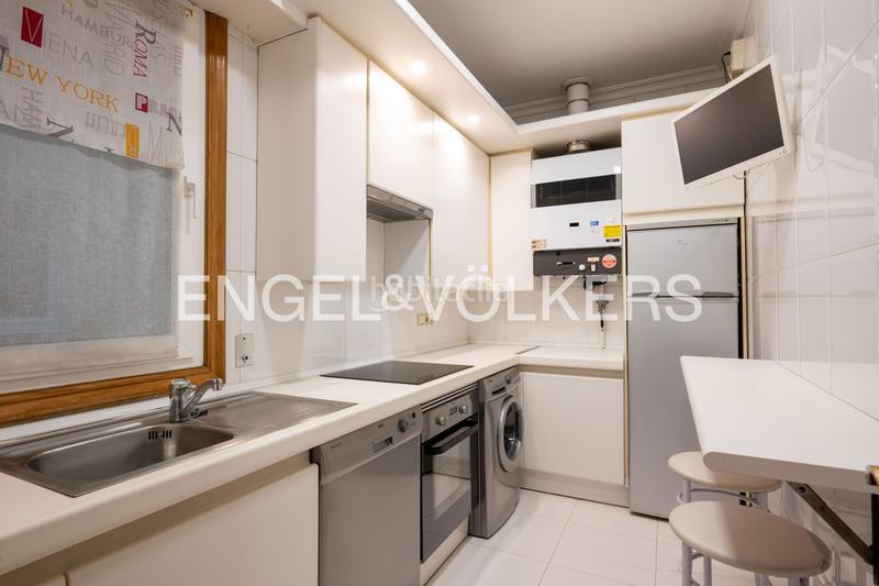 Foto 5c613d53-c878-42ce-85ab-63b851326129. Piccolo appartamento con riscaldamento in Área Romántica Donostia - San Sebastián