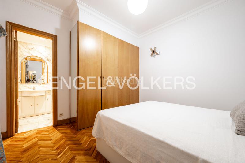 Foto cce31176-7bf2-4624-854f-b665543b906f. Piccolo appartamento con riscaldamento in Área Romántica Donostia - San Sebastián