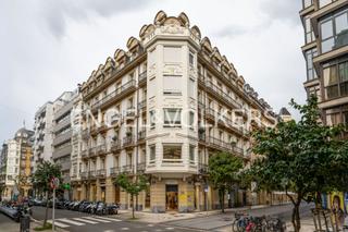 Appartement à Área Romántica. Piso en venta en calle bergara.