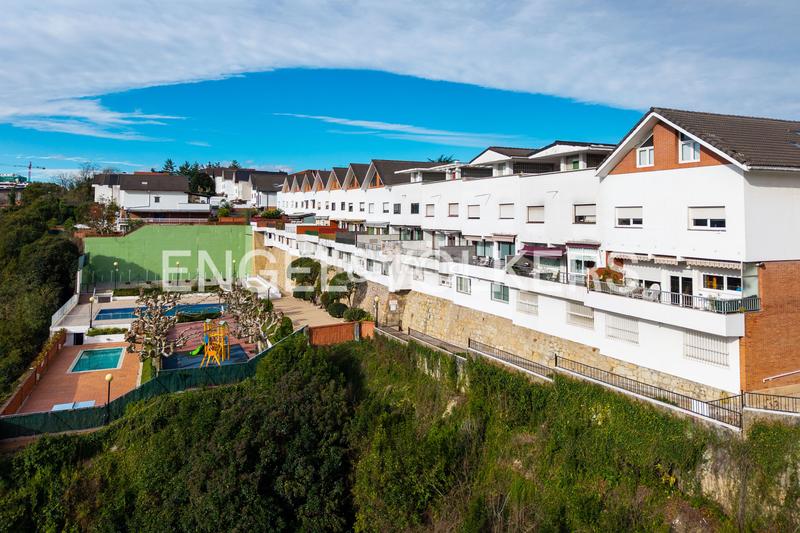 Foto 06cef13b-e9b6-4383-93c1-6dd1a0f78f3c. Haus mit heizung parking pool in Miracruz Donostia - San Sebastián