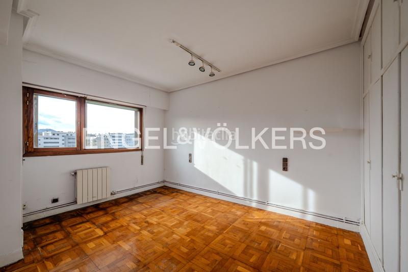 Foto 08990e61-3493-4dc0-8190-fea8d850401d. Haus mit heizung parking pool in Miracruz Donostia - San Sebastián