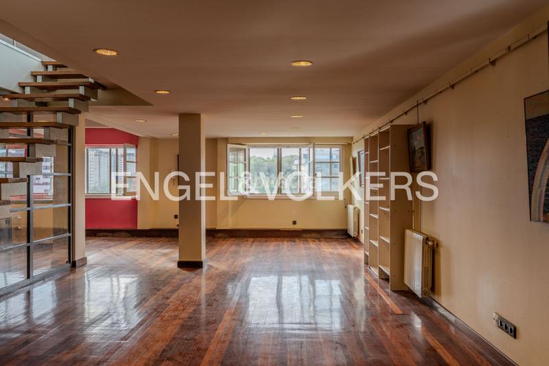 Foto 5c2dfaa2-821a-4dd4-9148-a2048ffb0f6a. Haus mit heizung parking pool in Miracruz Donostia - San Sebastián