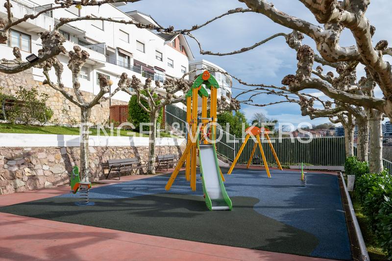 Foto 862cfa5e-aab6-4d9b-b159-c4ac98dbffa8. Haus mit heizung parking pool in Miracruz Donostia - San Sebastián