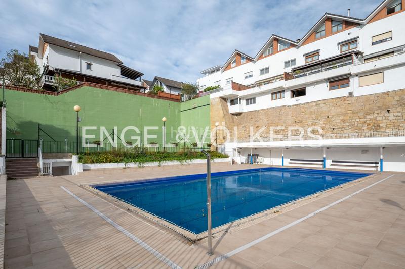 Foto af03a68c-073a-468c-a2c9-4f96847ca937. Haus mit heizung parking pool in Miracruz Donostia - San Sebastián