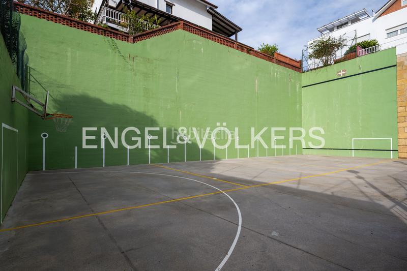 Foto dd2e3c42-6a1f-4eb1-b9a2-b3d785706c0c. Haus mit heizung parking pool in Miracruz Donostia - San Sebastián