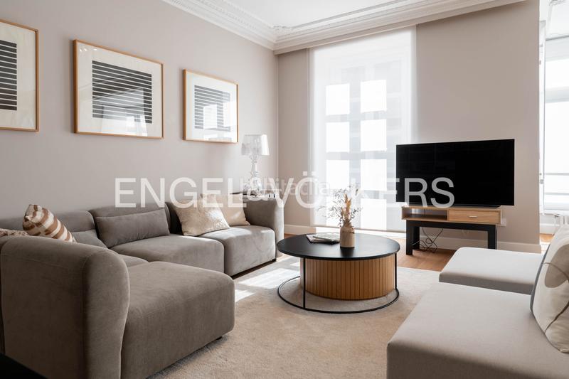 Foto 825370e3-b2ca-4613-804f-2a7cde207d43. Alquiler apartamento exclusivo piso reformado en avenida de la libertad. en Donostia - San Sebastián