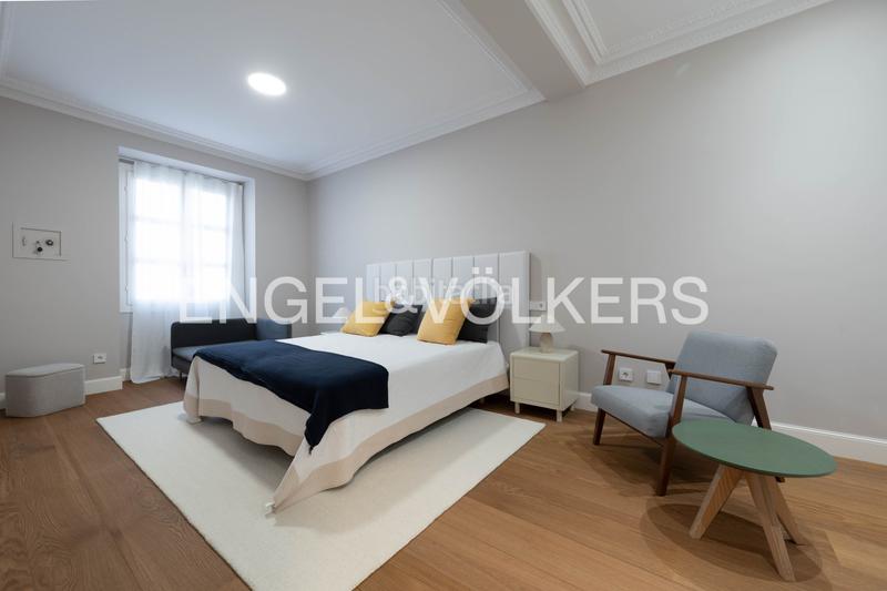 Foto 8f3c0203-0199-4a1e-a2b3-5321a7ace3b8. Alquiler apartamento exclusivo piso reformado en avenida de la libertad. en Donostia - San Sebastián