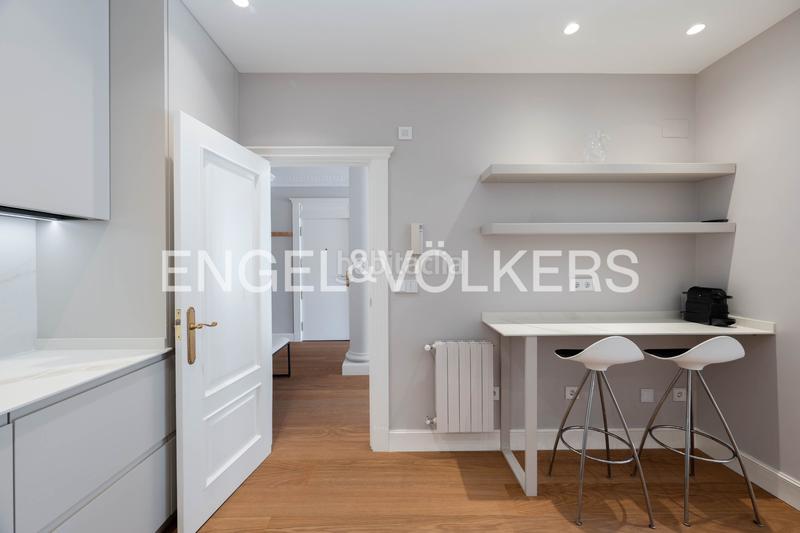 Foto 030f83e2-63af-468b-a62a-9b838a0a6472. Lloguer apartament amb calefacció a Área Romántica Donostia - San Sebastián